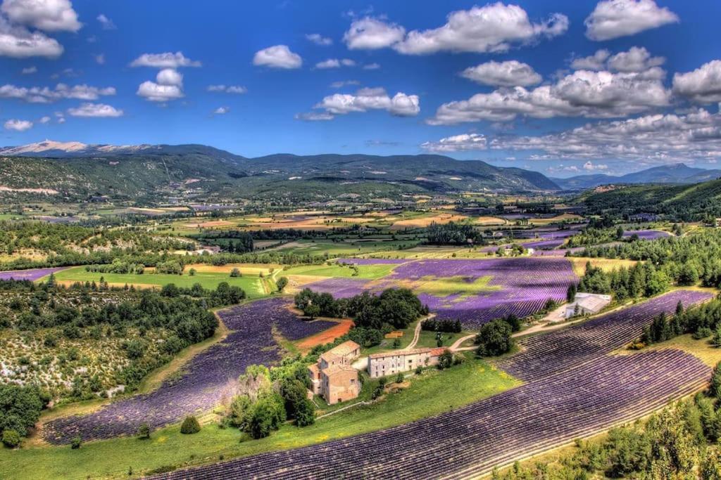 Gite Amour De Provence Chateaurenard Exterior photo